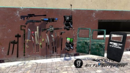 Batman Arkham City weapons and items
