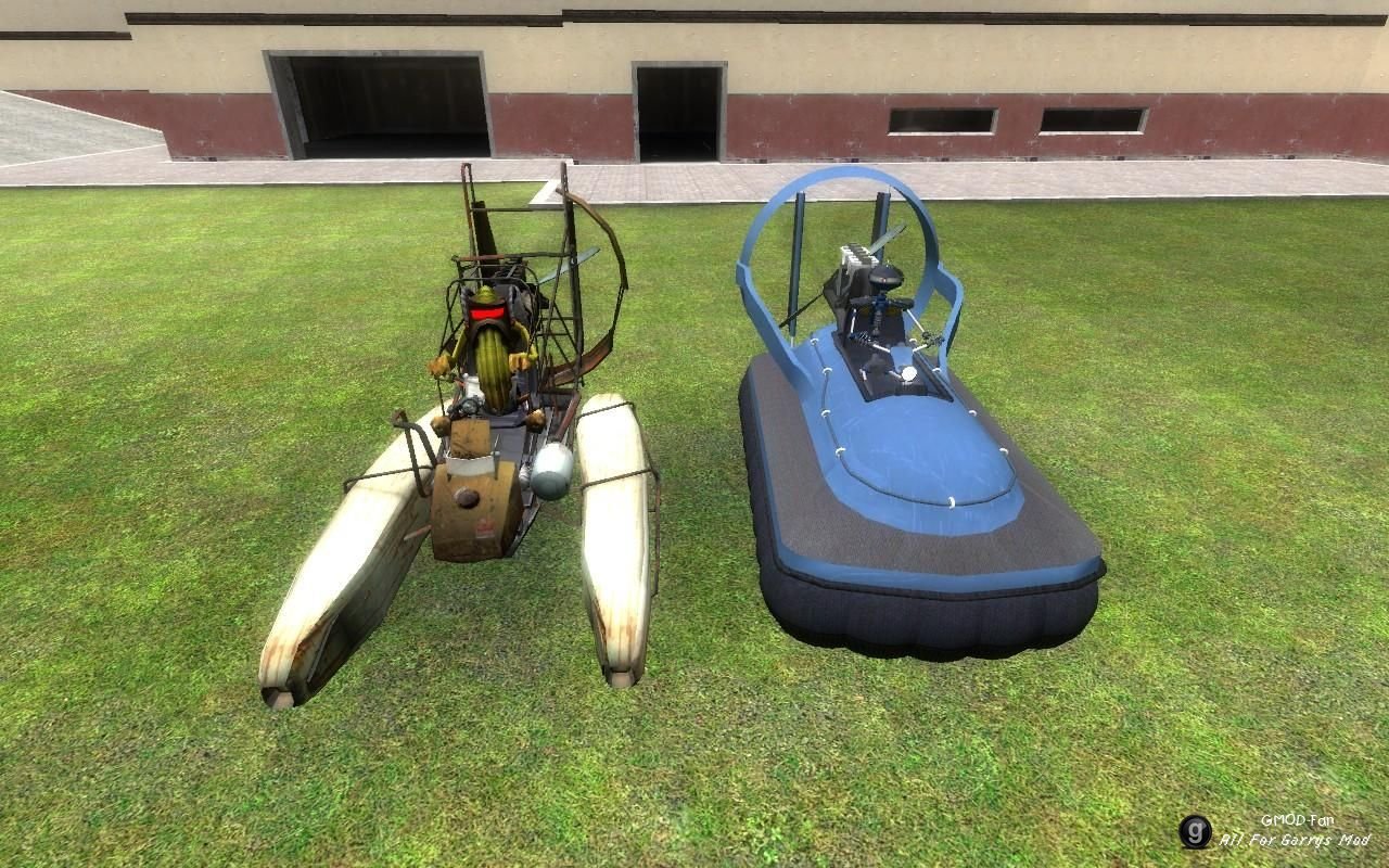 Лодка на воздушной подушке.